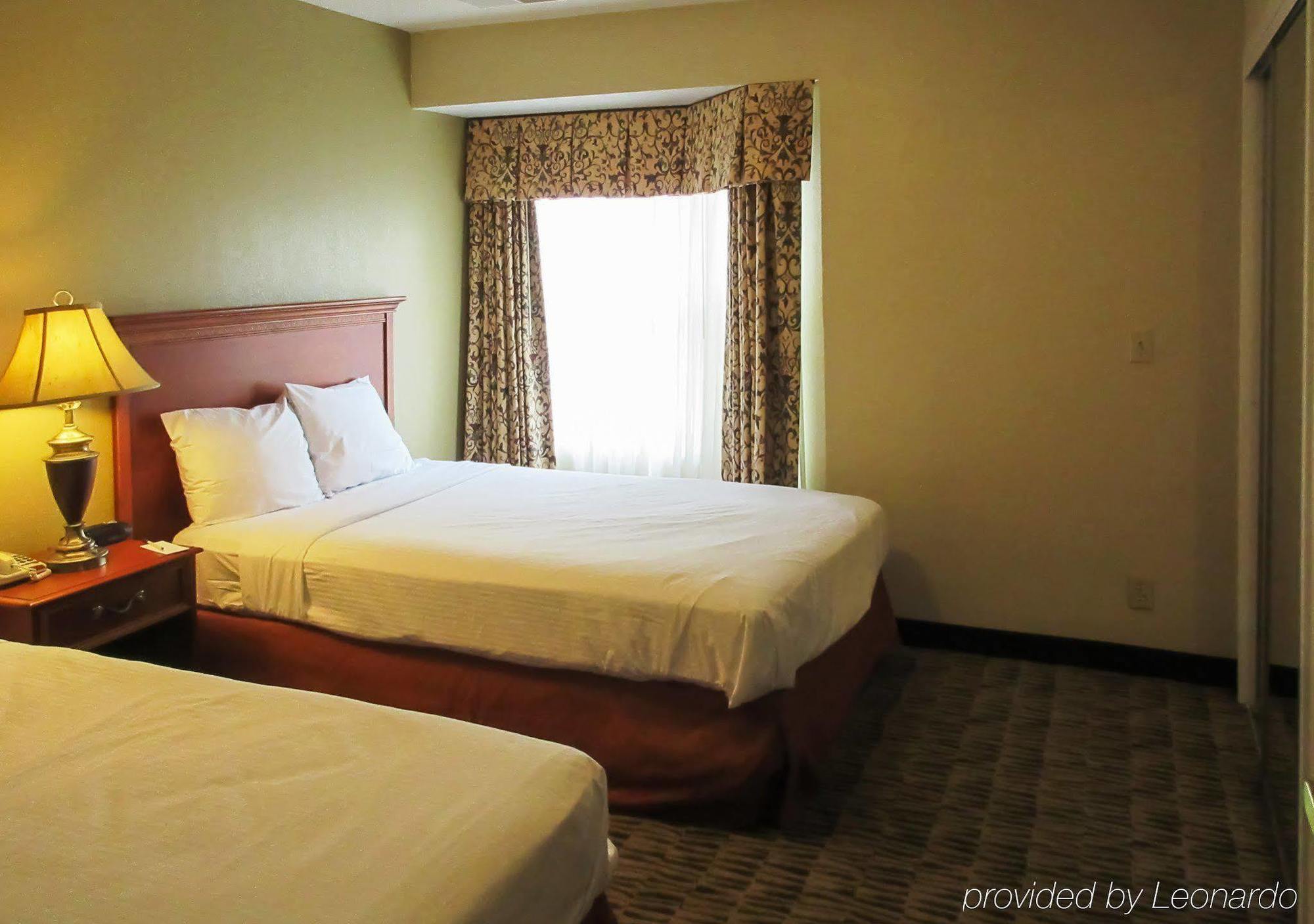 Suburban Extended Stay Hotel オマハ エクステリア 写真
