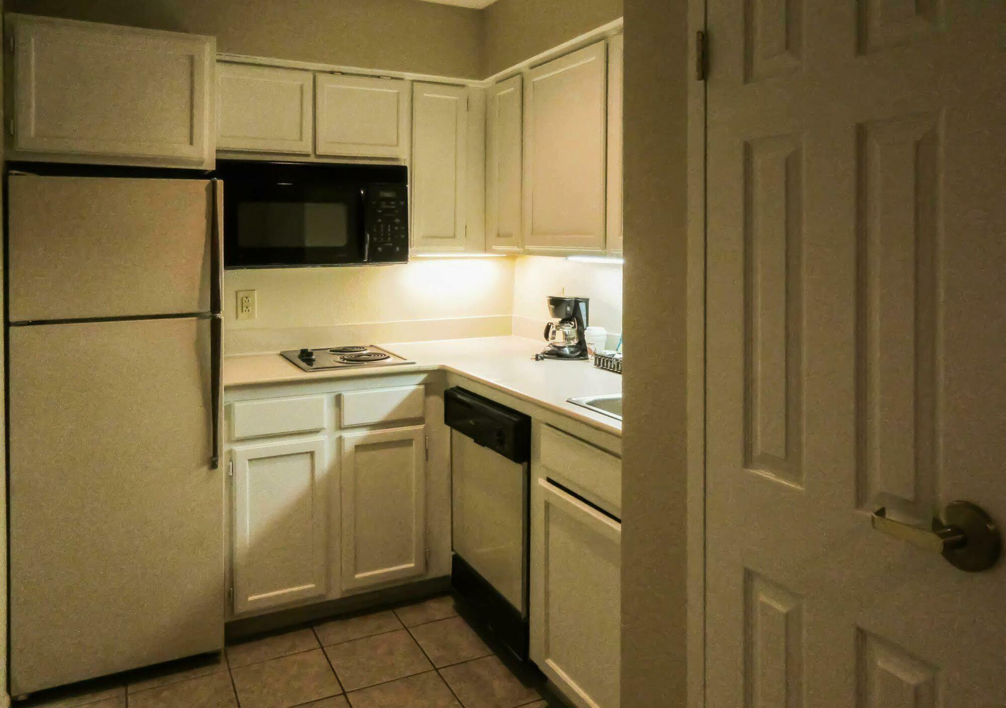 Suburban Extended Stay Hotel オマハ エクステリア 写真